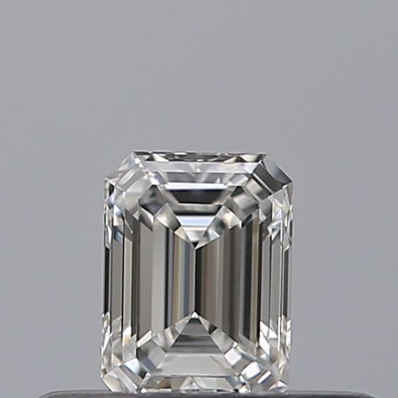 0.24 carat Emerald diamond E VVS2