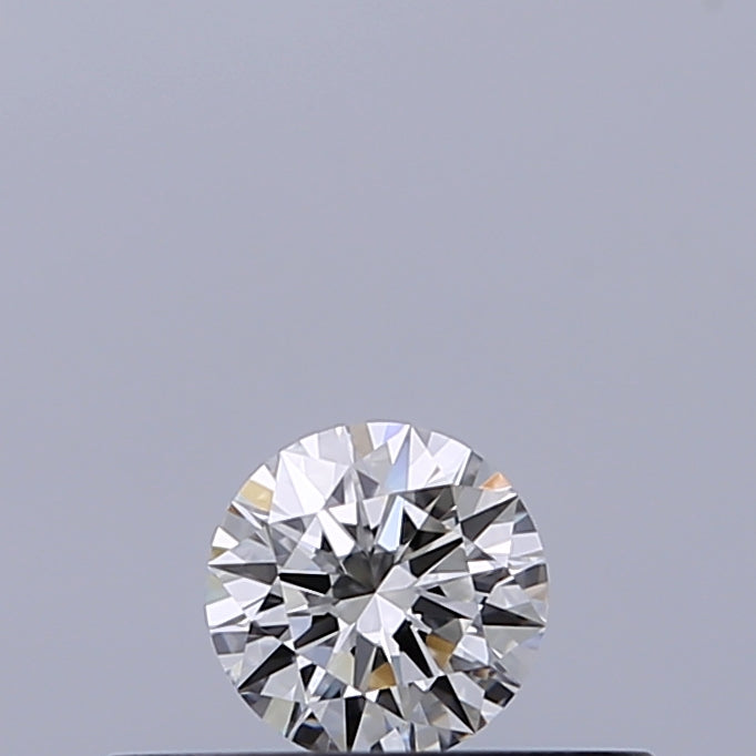 0.18 carat Round diamond G IF Excellent