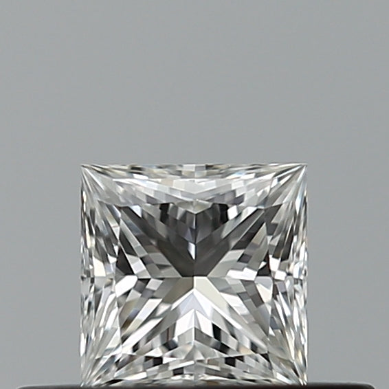 0.32 carat Princess diamond F VVS2