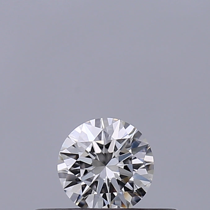 0.18 carat Round diamond F VVS2 Excellent