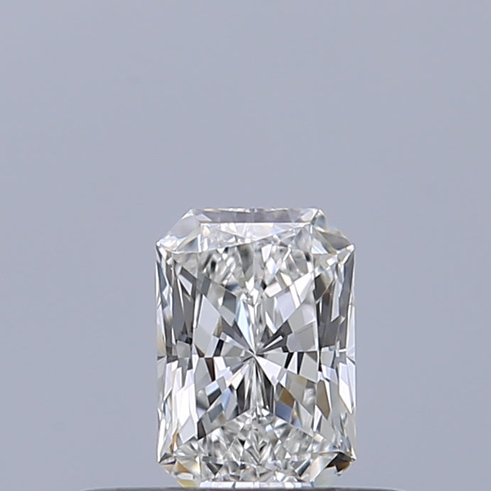 0.24 carat Radiant diamond F VVS1