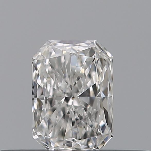 0.24 carat Radiant diamond E IF
