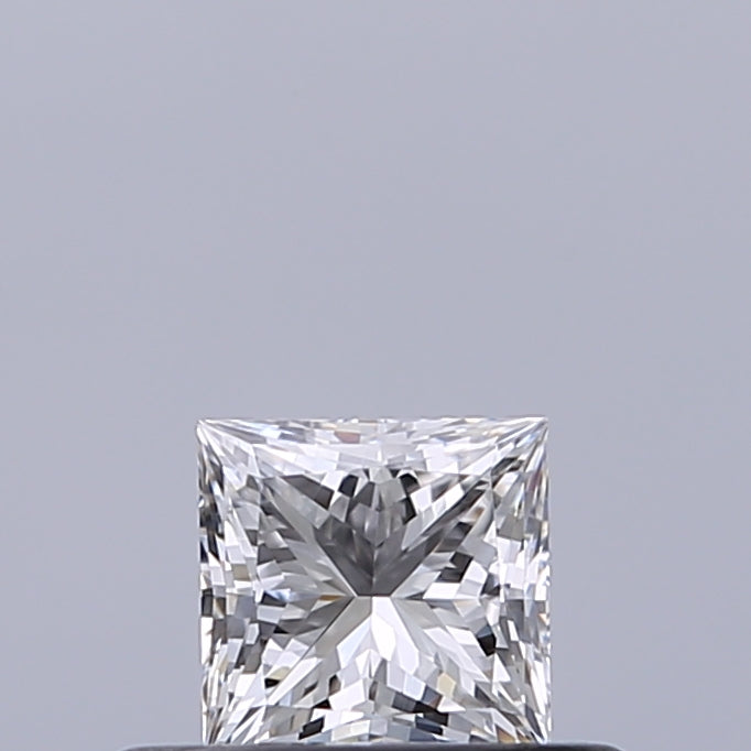 0.32 carat Princess diamond E VS1