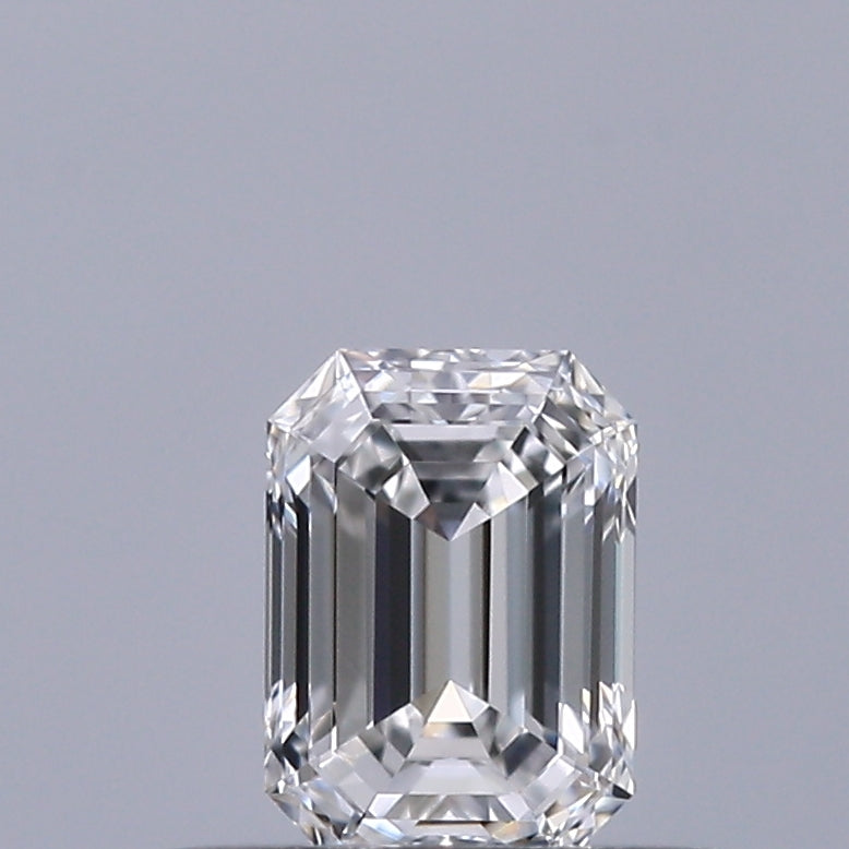 0.31 carat Emerald diamond E VVS2