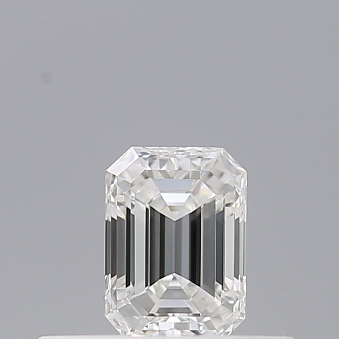 0.23 carat Emerald diamond E VVS1