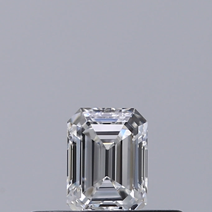 0.23 carat Emerald diamond E IF