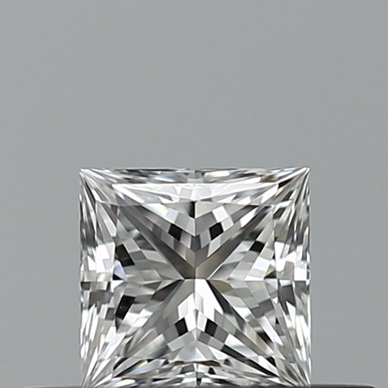0.32 carat Princess diamond E VVS1