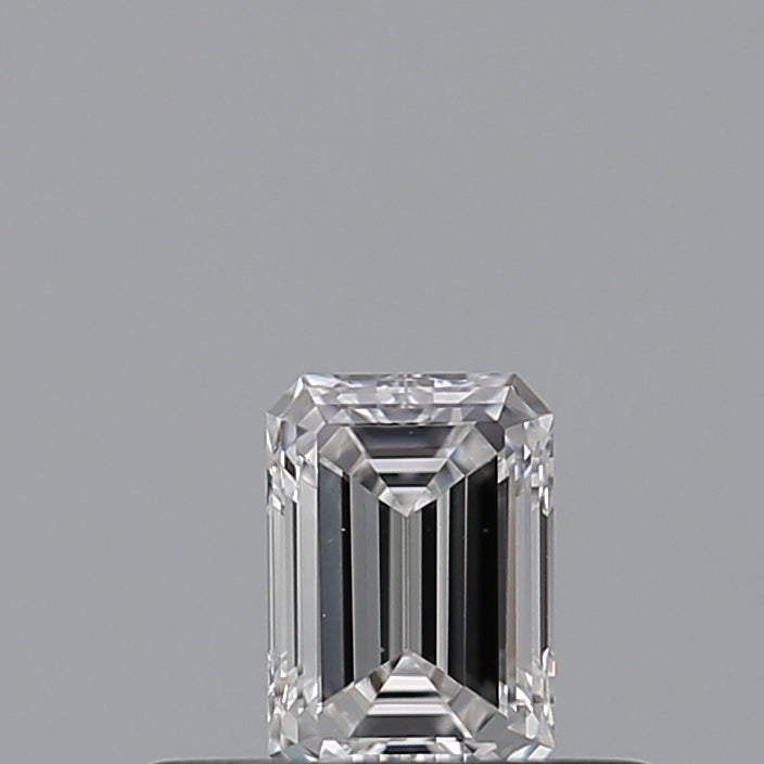 0.23 carat Emerald diamond D VVS2