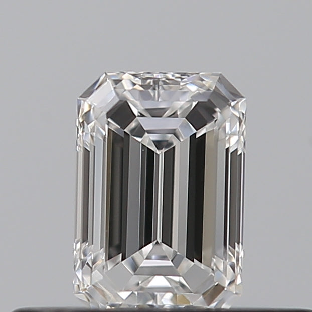 0.32 carat Emerald diamond E VVS2