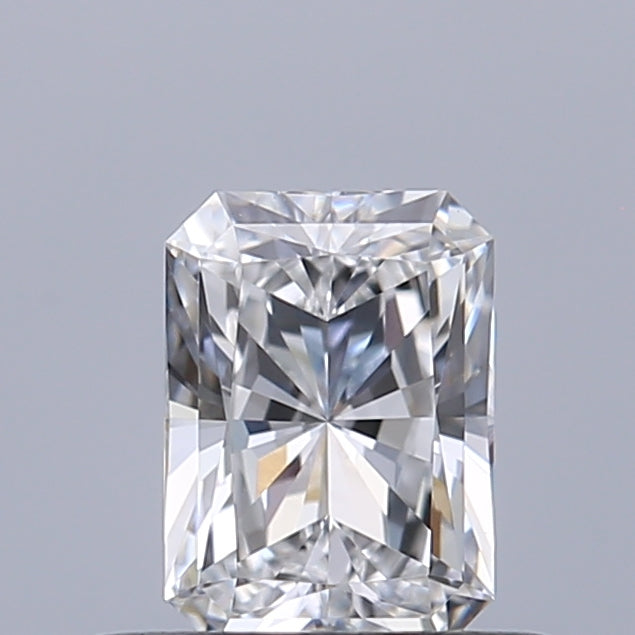 0.41 carat Radiant diamond D VS1