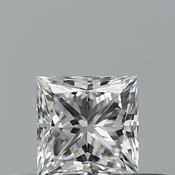 0.33 carat Princess diamond D VVS2