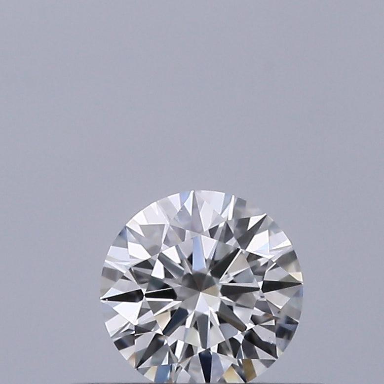0.24 carat Round diamond E VS2 Excellent