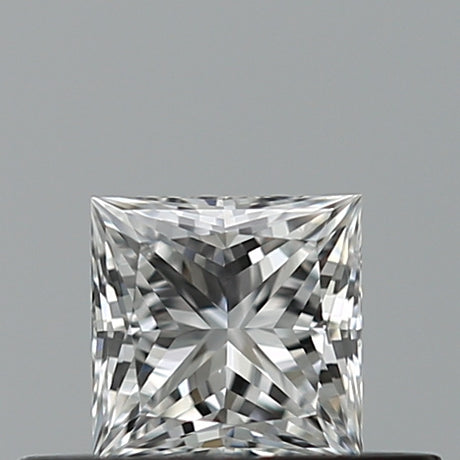 0.31 carat Princess diamond E VVS1
