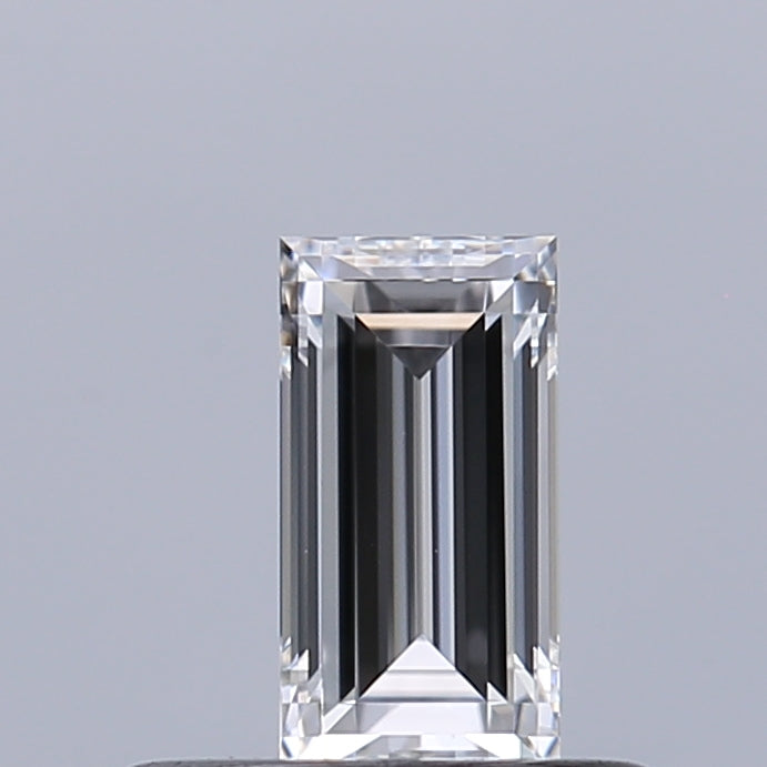 0.32 carat Baguette diamond D VVS1