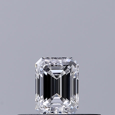 0.23 carat Emerald diamond E VVS1