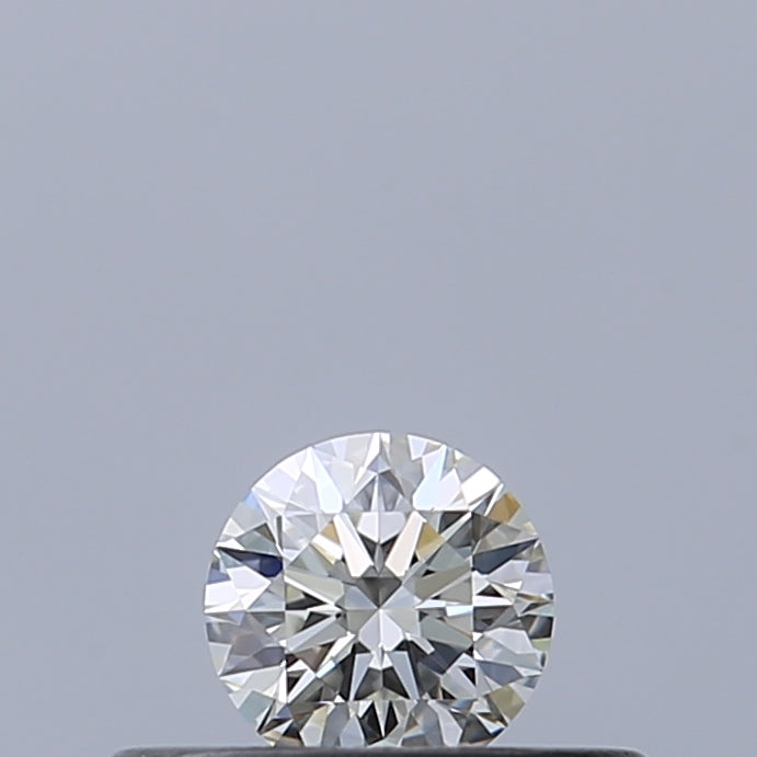 0.18 carat Round diamond F VVS2 Excellent
