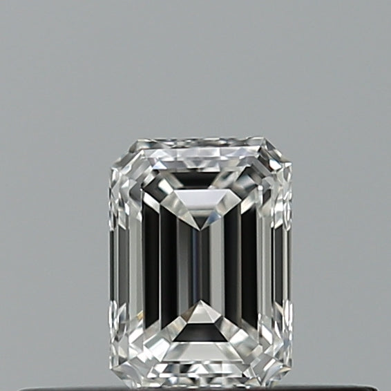 0.24 carat Emerald diamond F VVS2