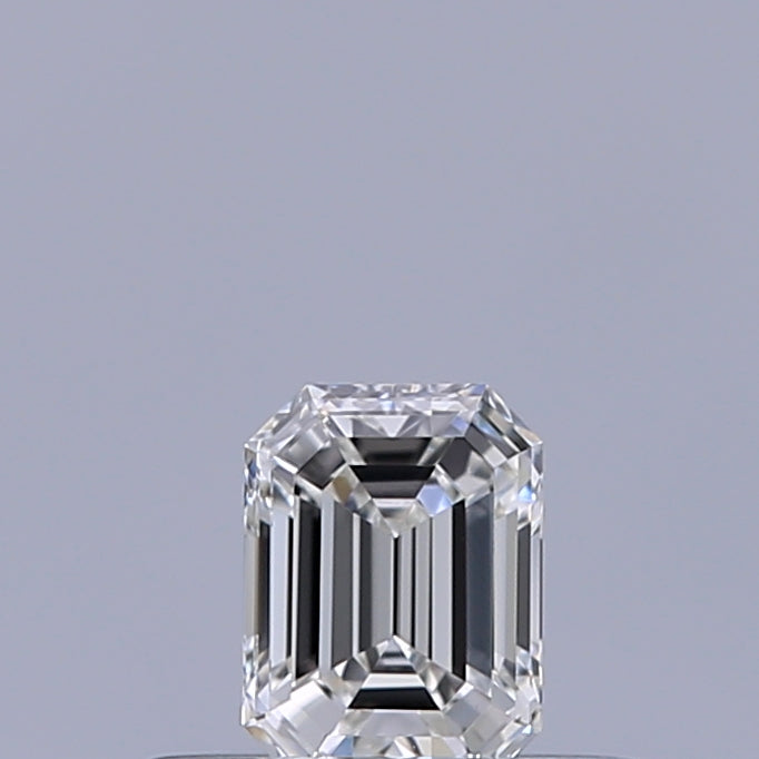 0.24 carat Emerald diamond E IF