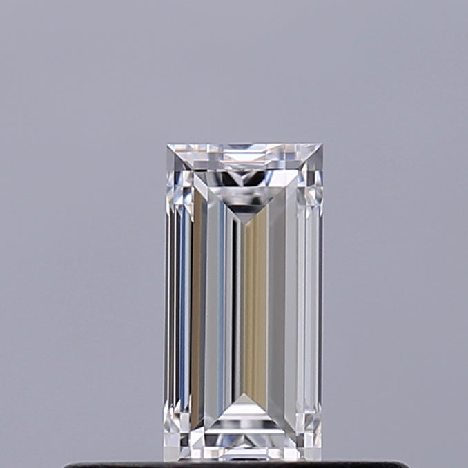 0.34 carat Baguette diamond D VVS1