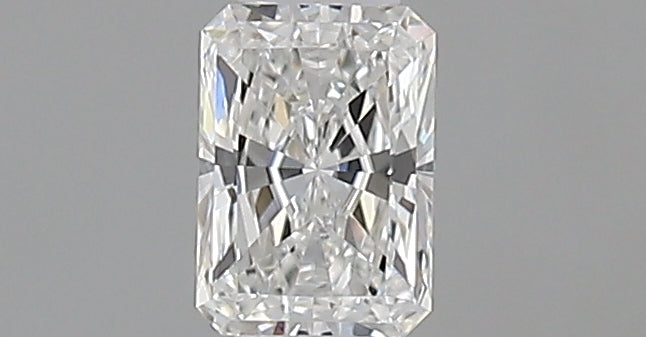 0.23 carat Radiant diamond F  VVS2