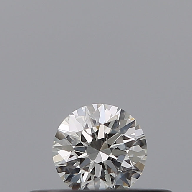 0.18 carat Round diamond G IF Excellent