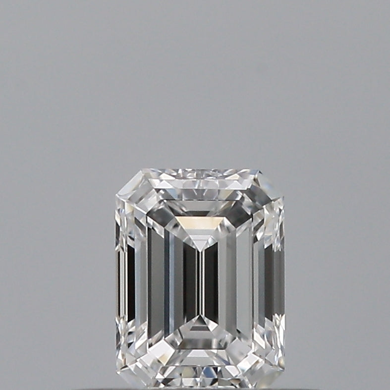 0.31 carat Emerald diamond D VVS2