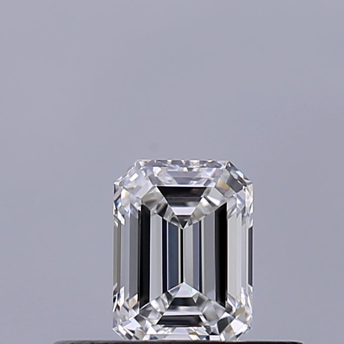 0.30 carat Emerald diamond E VVS1