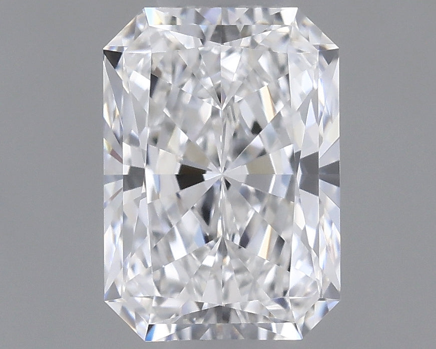 0.61 carat Radiant diamond E VVS1