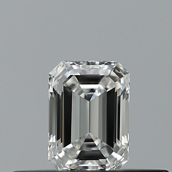 0.25 carat Emerald diamond E VVS2