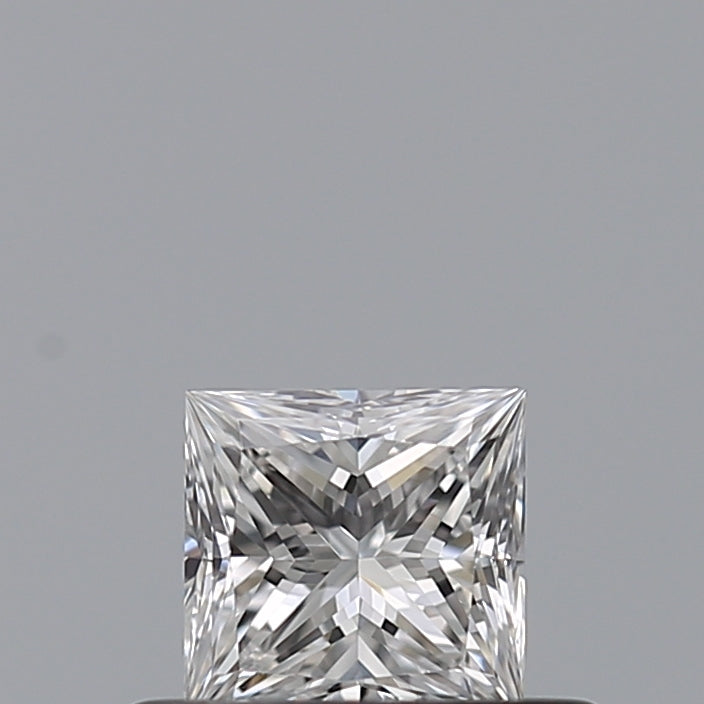 0.32 carat Princess diamond E VS1