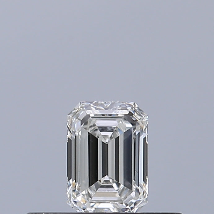 0.23 carat Emerald diamond F VS2