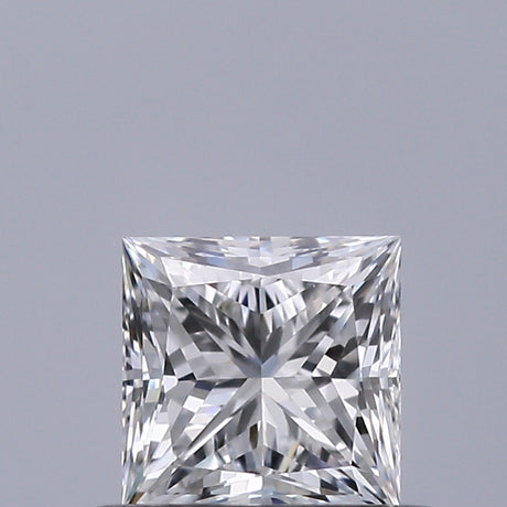 0.45 carat Princess diamond E VVS2