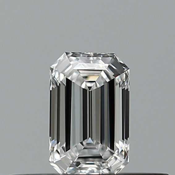 0.25 carat Emerald diamond E VVS1