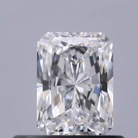 0.50 carat Radiant diamond D VVS1
