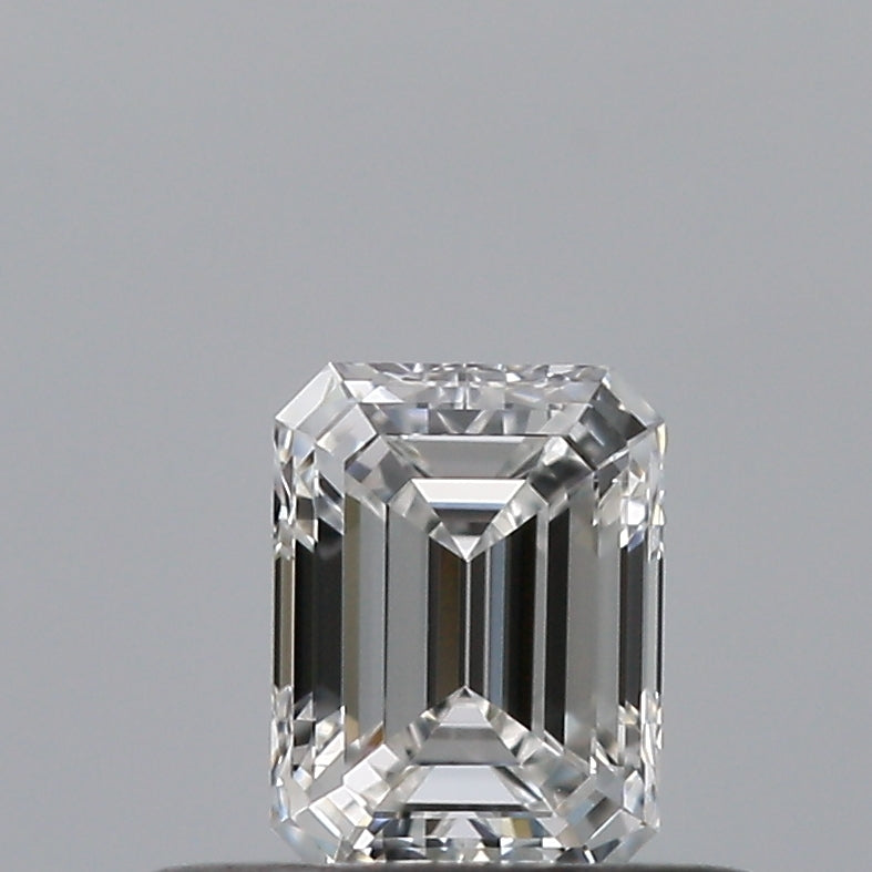 0.33 carat Emerald diamond D VVS2