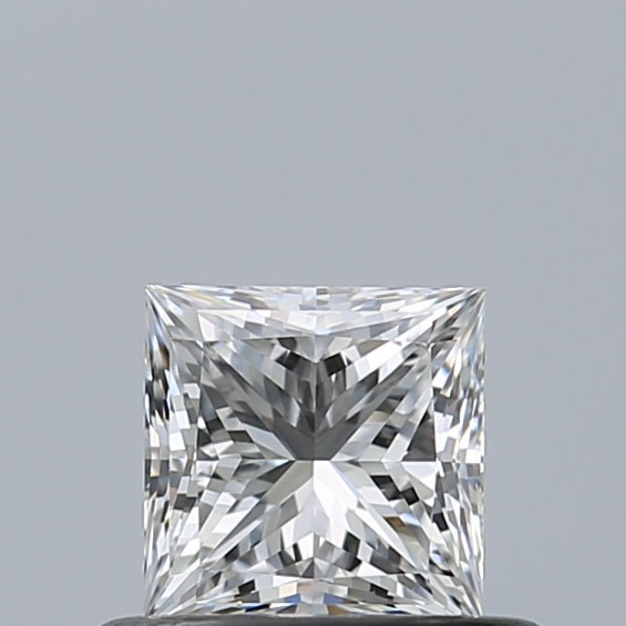 0.47 carat Princess diamond E VVS1