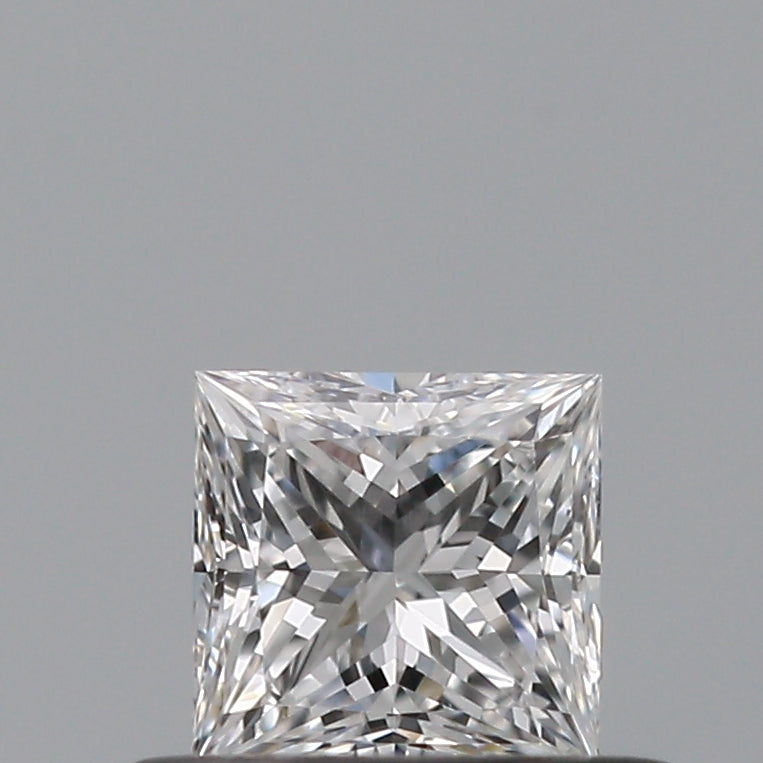 0.34 carat Princess diamond D  VS2