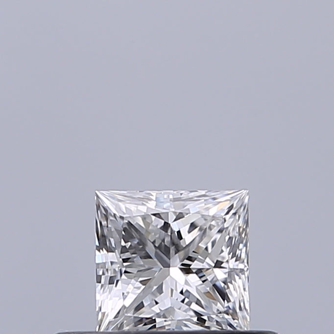 0.30 carat Princess diamond E VS1