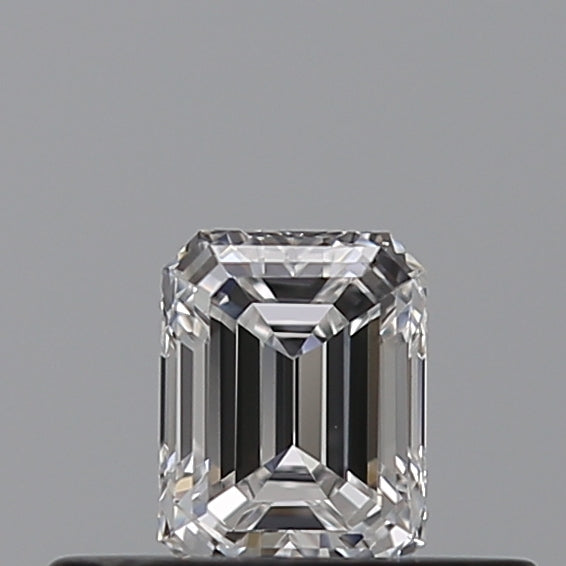 0.28 carat Emerald diamond E VVS1