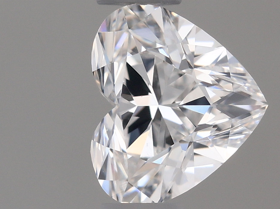 0.40 carat Heart diamond F VS2