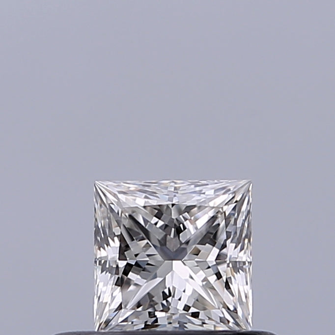 0.32 carat Princess diamond G VVS1
