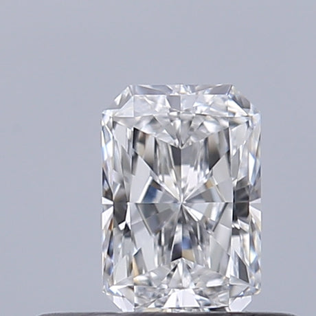 0.30 carat Radiant diamond D VVS2