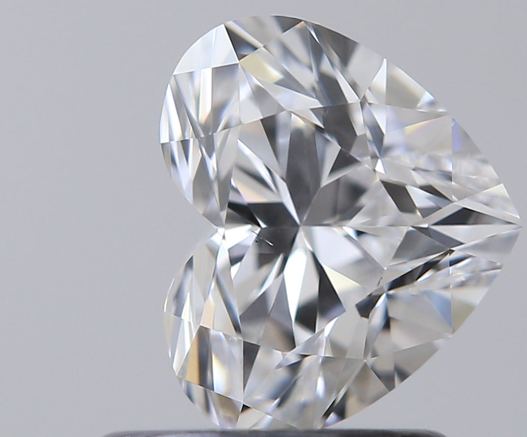 0.91 carat Heart diamond E VS2