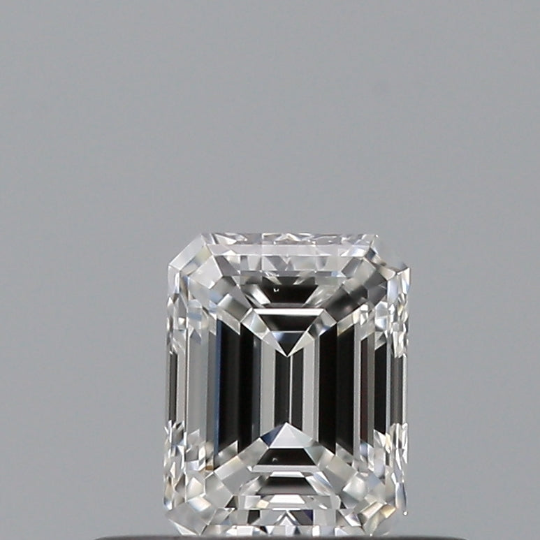 0.31 carat Emerald diamond F VS2