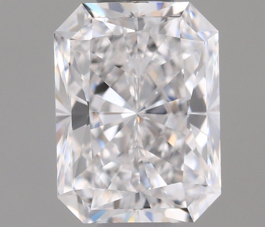 0.70 carat Radiant diamond F VVS2