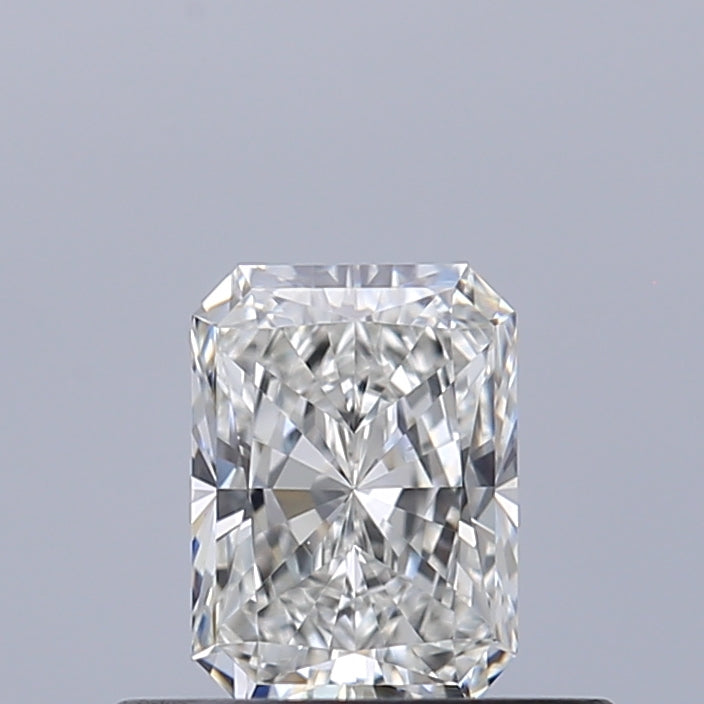 0.41 carat Radiant diamond F VS1 Excellent