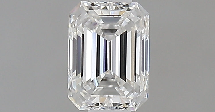 0.39 carat Emerald diamond F VS1