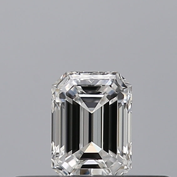 0.23 carat Emerald diamond E VVS1