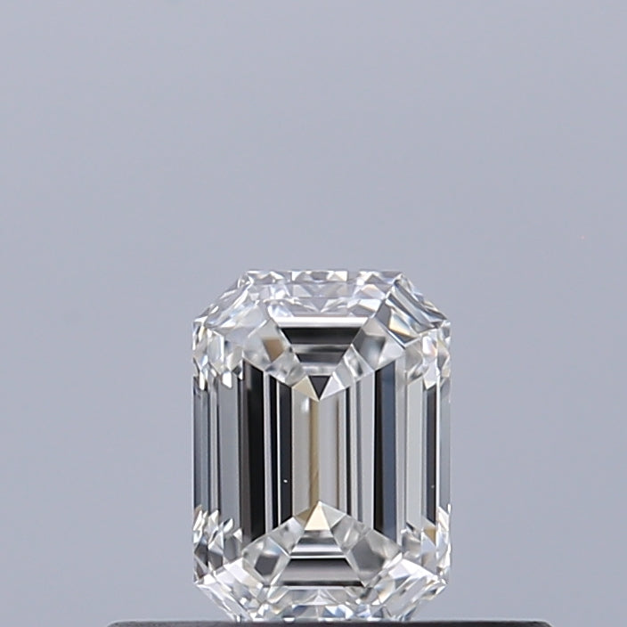 0.32 carat Emerald diamond F IF
