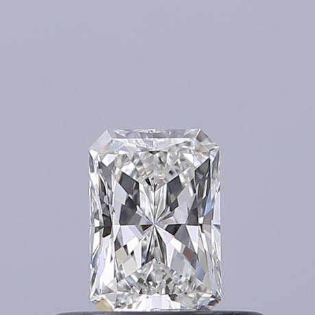 0.30 carat Radiant diamond F VVS1